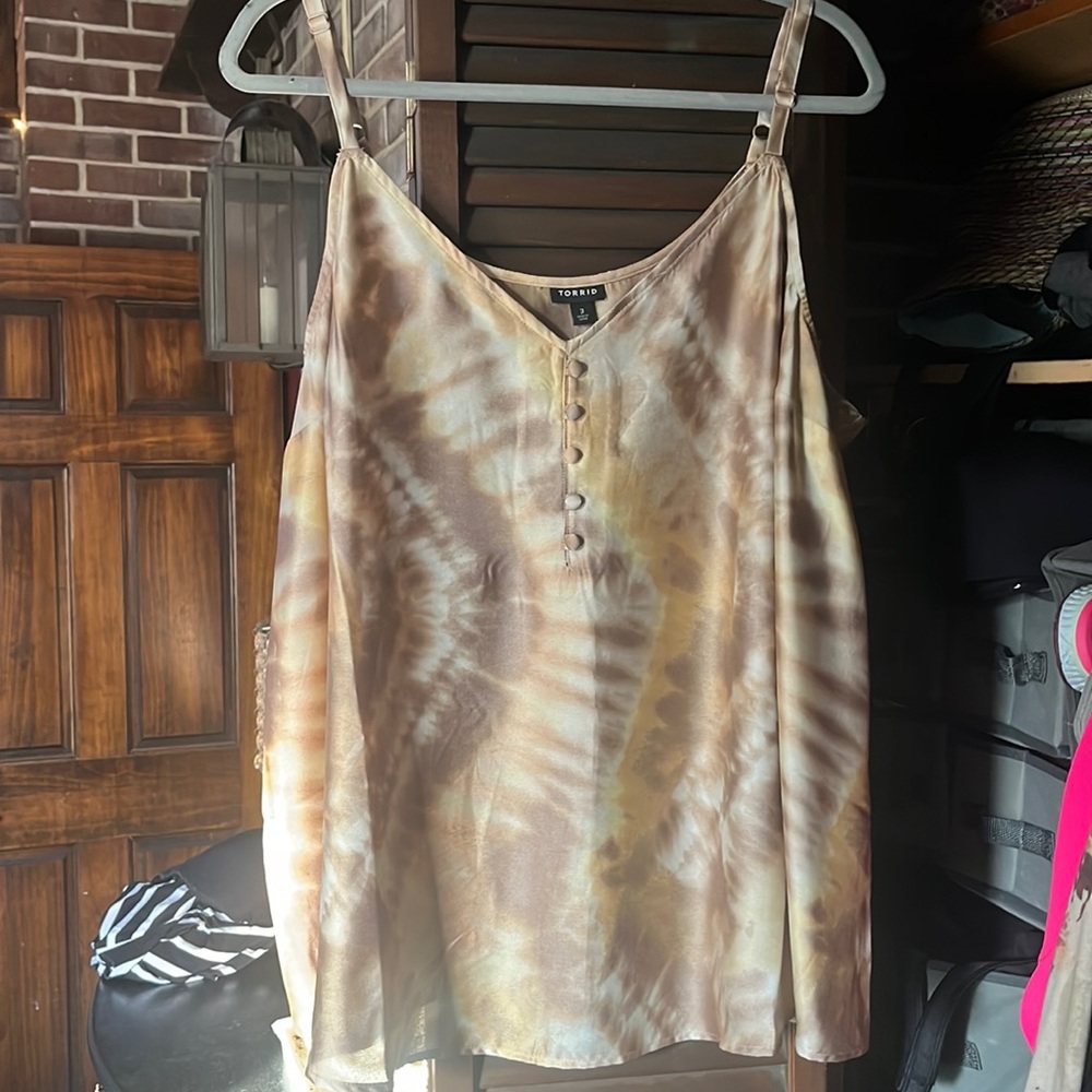 Torrid tank top